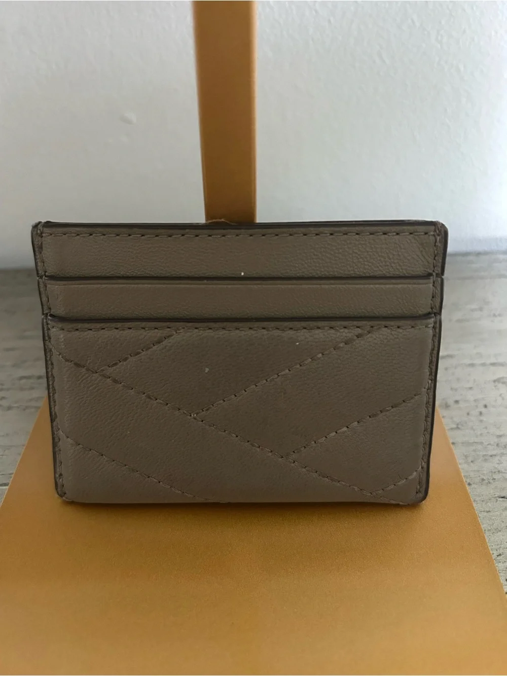 Tory Burch compact quilted